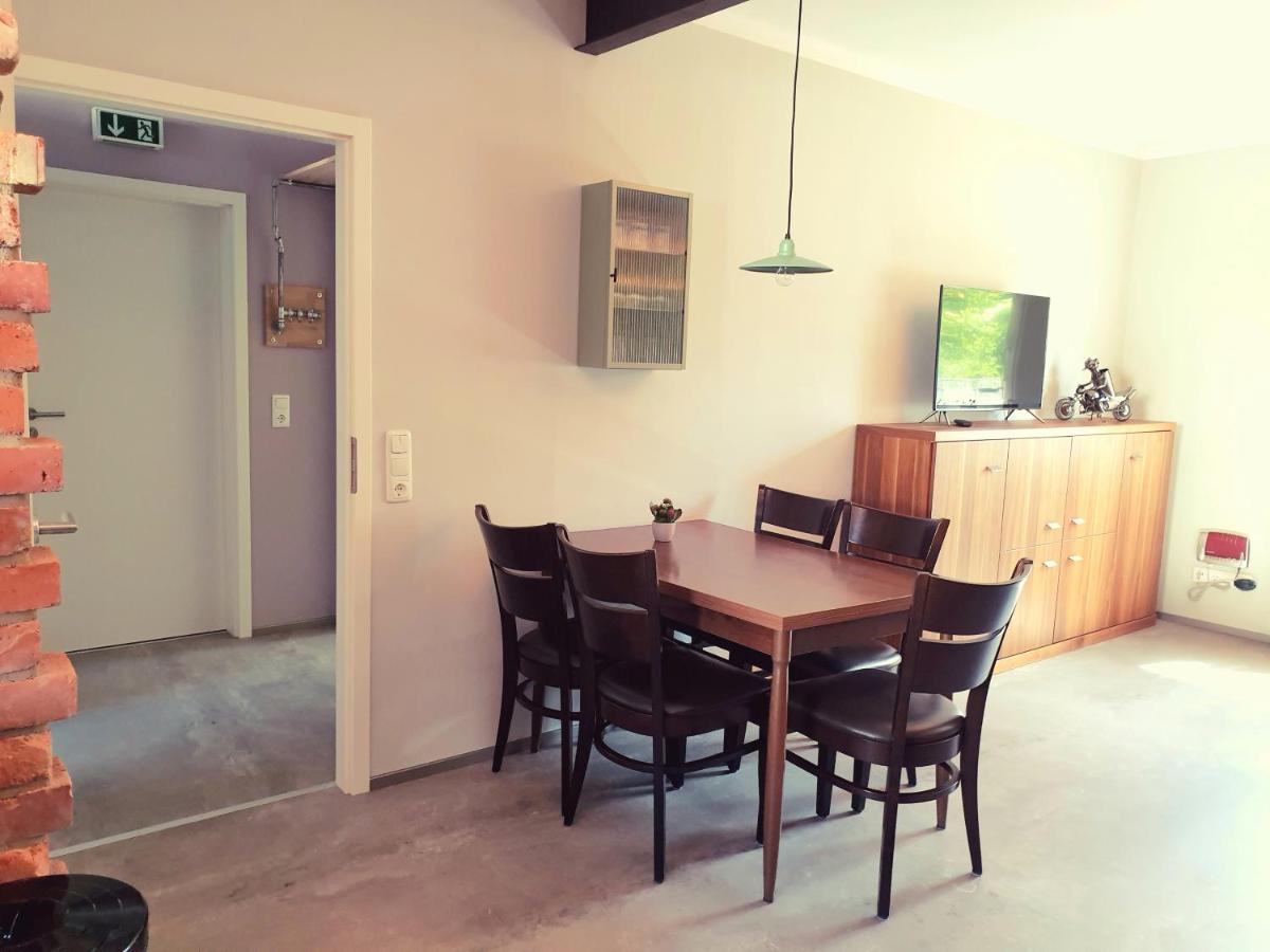 Ferienhaus Hahn Бад Франкенхаузен Екстериор снимка
